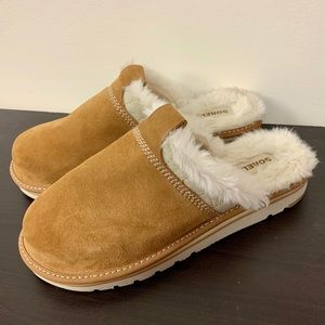 Brand New Sorel Newbie Slippers, Women’s Size 11